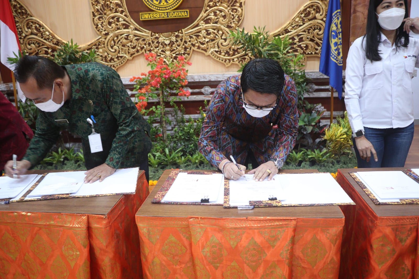 podiumnews.com-Pemkab Badung - FEB Unud Teken MoU Cetak SDM Berkualitas